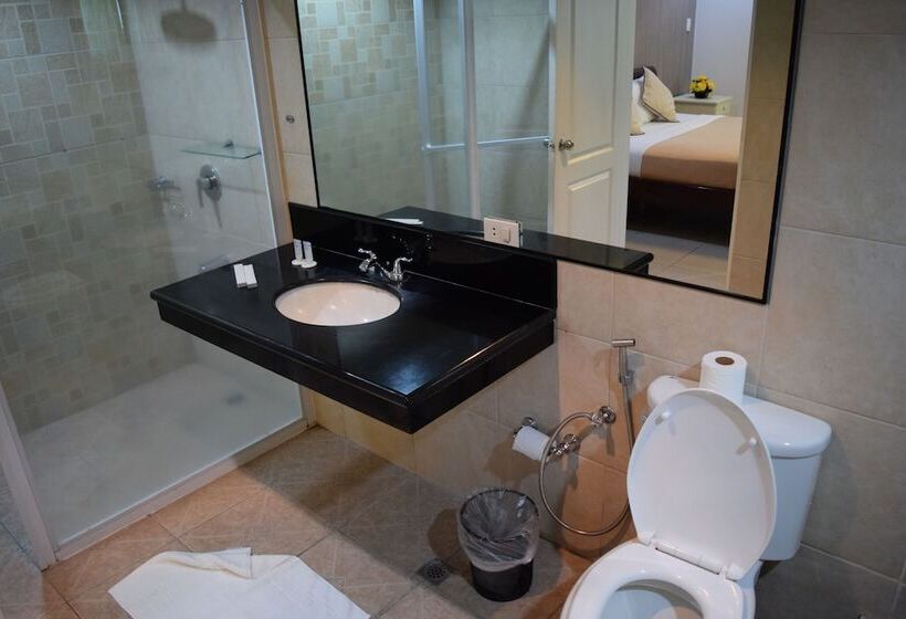 فندق Euroasia By Bluebookers