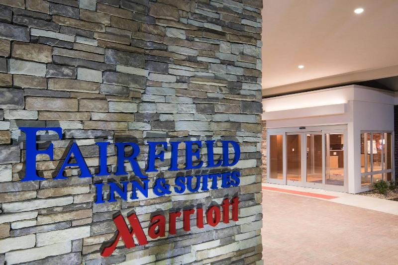 호텔 Fairfield Inn & Suites By Marriott Fort Wayne Southwest