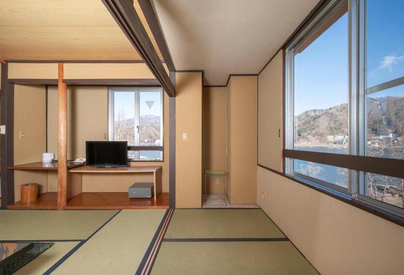 Royal Hotel Kawaguchiko