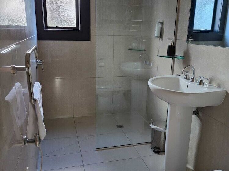 هتل Gateway Motor Inn