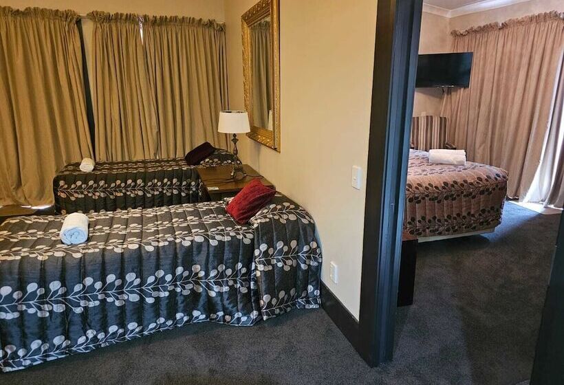 هتل Gateway Motor Inn