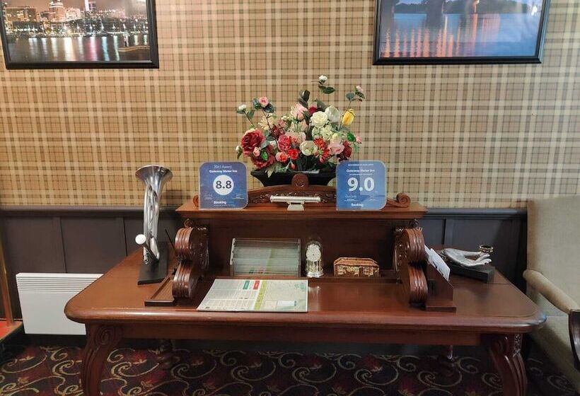 هتل Gateway Motor Inn