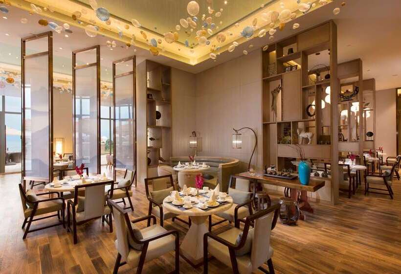 فندق Hilton Yuxi Fuxian Lake