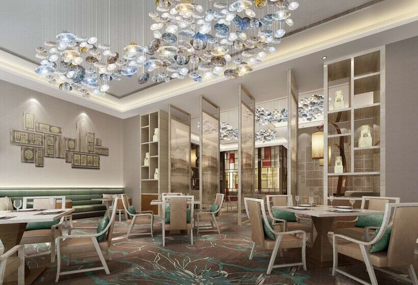 فندق Hilton Yuxi Fuxian Lake