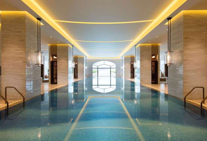 فندق Hilton Yuxi Fuxian Lake