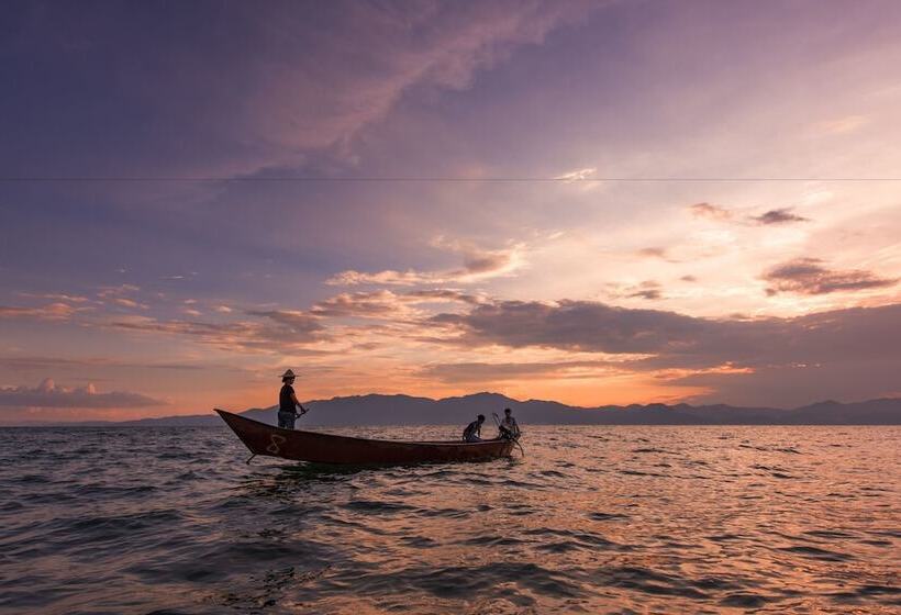 فندق Hilton Yuxi Fuxian Lake