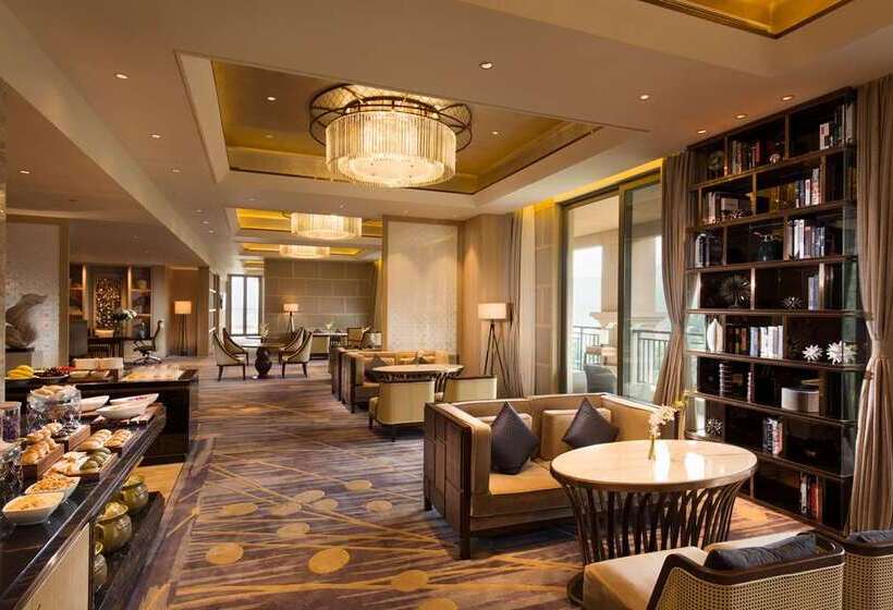 فندق Hilton Yuxi Fuxian Lake