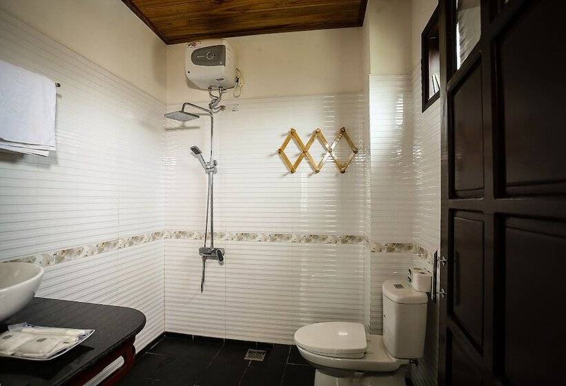 هتل Hoi An Holiday Villa