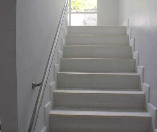 호텔 Kata Sea Host