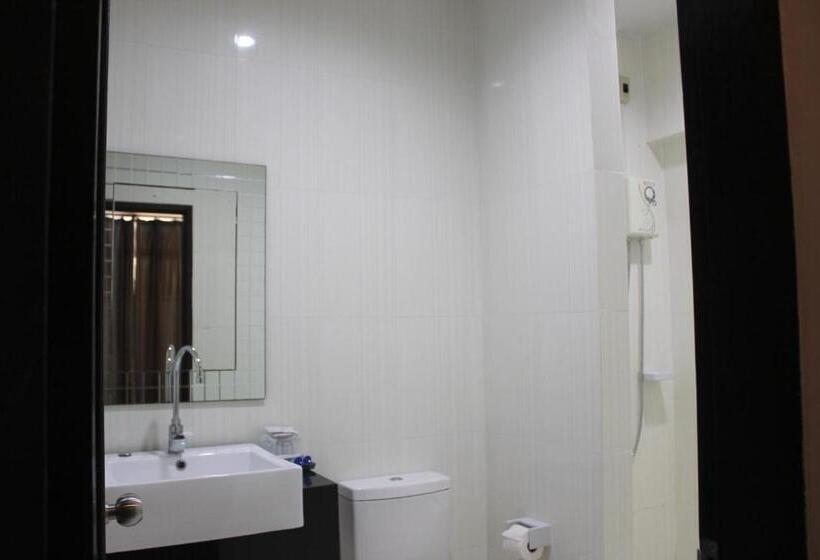 호텔 Kata Sea Host