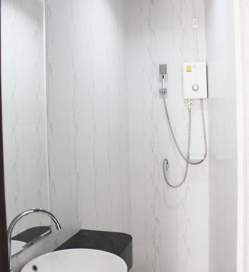 호텔 Kata Sea Host