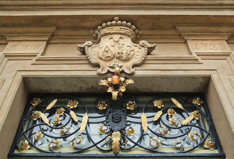هتل åkeshofs Slott
