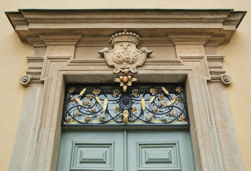 호텔 åkeshofs Slott