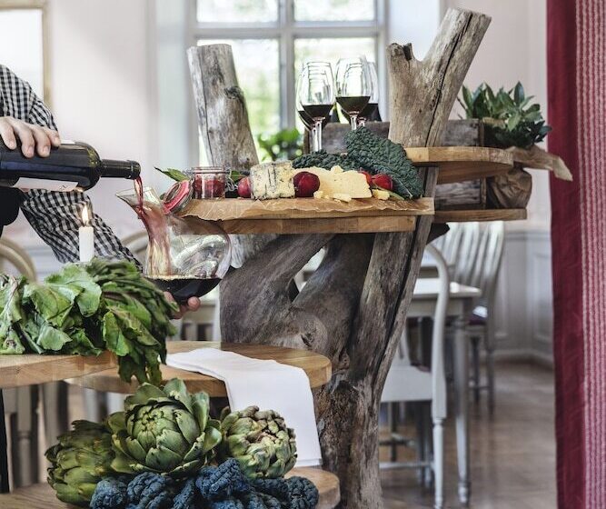 호텔 åkeshofs Slott