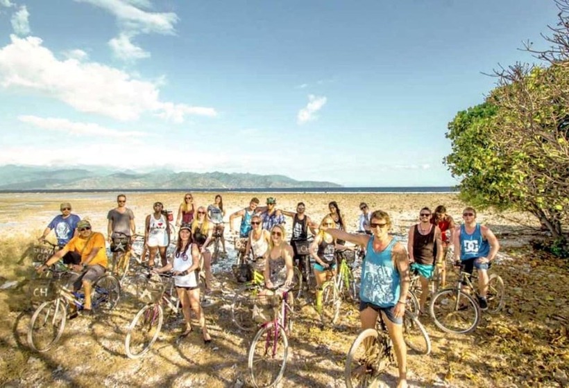 فندق Padanta Homestay