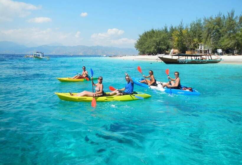 فندق Padanta Homestay