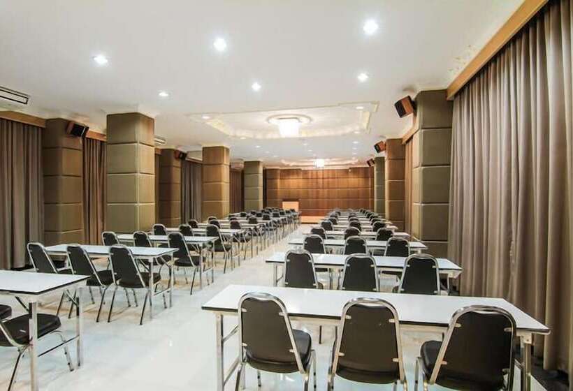 호텔 Leelawadee Grand