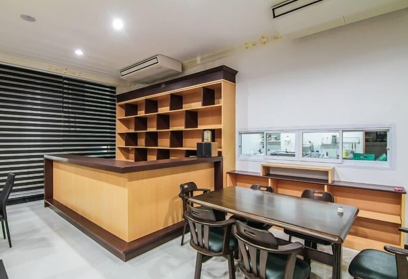 호텔 Leelawadee Grand