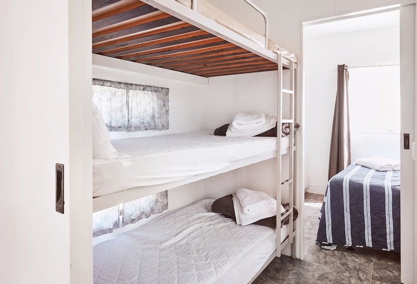 Отель Lorne Foreshore Caravan Park