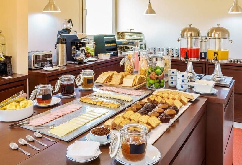 هتل Lp Equipetrol