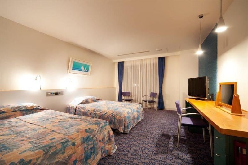 酒店 Marinepiazza Okinawa