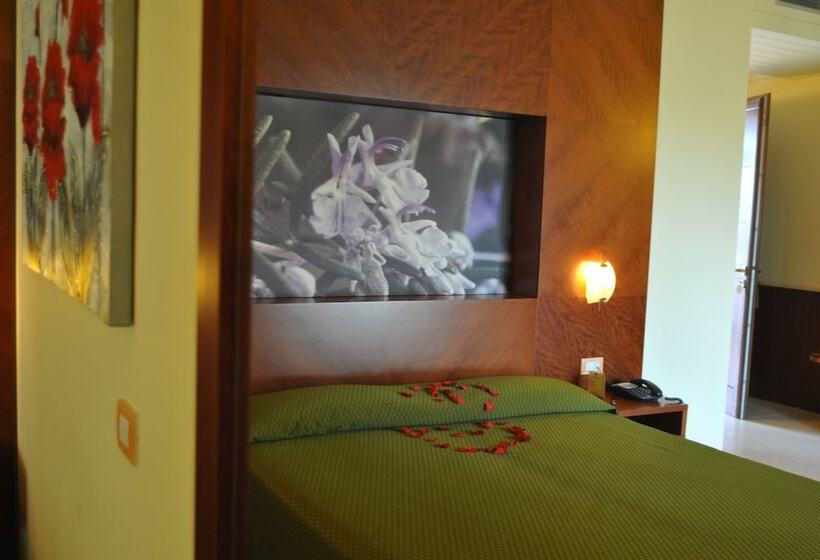 בית מלון כפרי Masseria La Grande Quercia