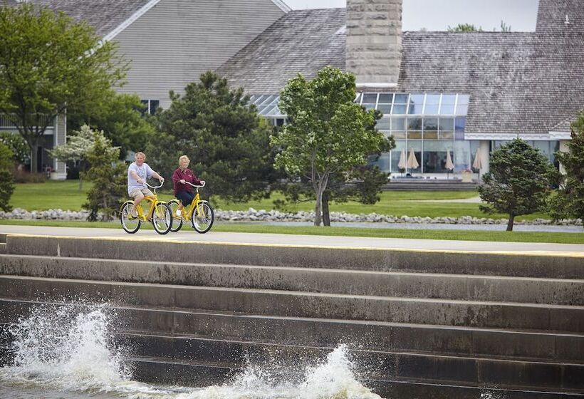هتل Maumee Bay Lodge And Conference Center