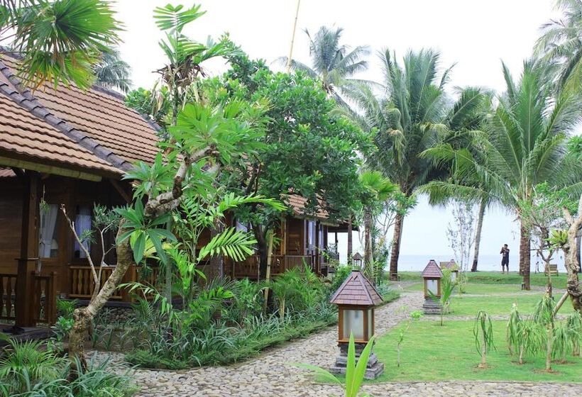 בית מלון כפרי Mina Tanjung