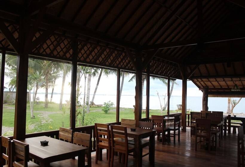 בית מלון כפרי Mina Tanjung