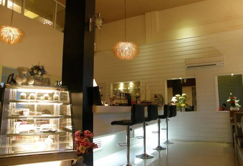 Отель Mooz Huahin