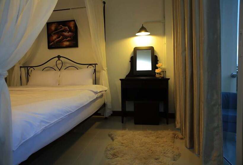 Отель Mooz Huahin