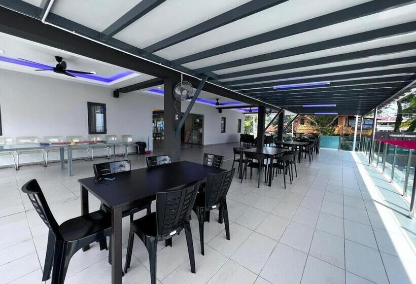 فندق Naam Boutique Lodge