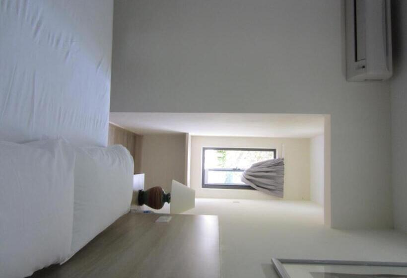 فندق Naam Boutique Lodge