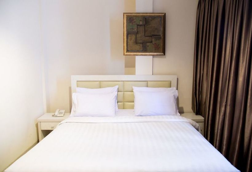 Hotel Nite And Day Jakarta Roxy