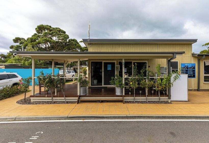 호텔 Nrma Eastern Beach Holiday Park