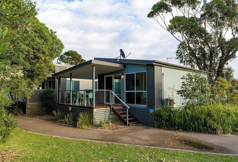 호텔 Nrma Eastern Beach Holiday Park