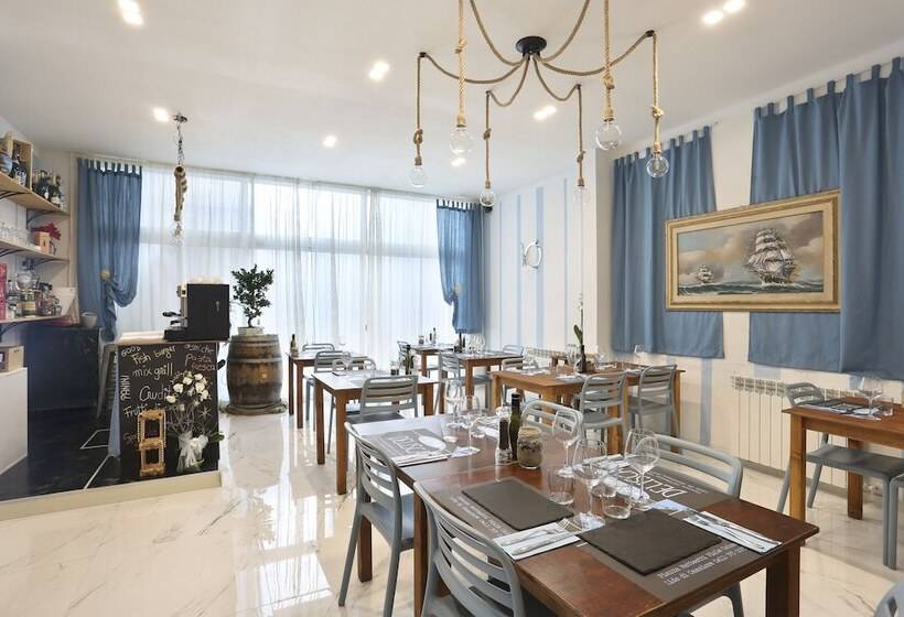 호텔 Nuovo Tirreno