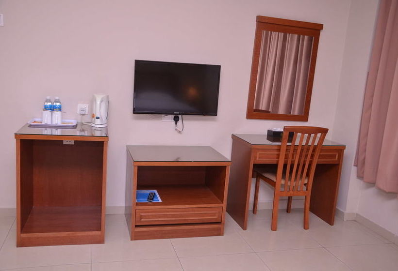 בית מלון כפרי Palm Inn