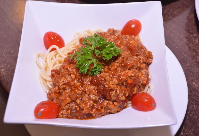 בית מלון כפרי Palm Inn