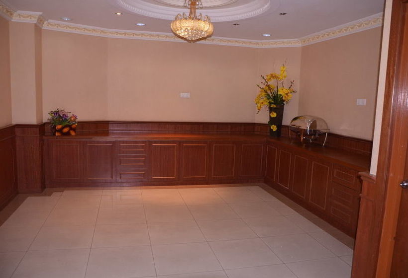 בית מלון כפרי Palm Inn