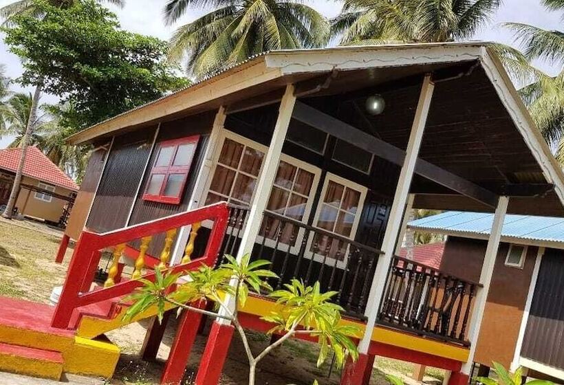 فندق Pcb Beach Resort