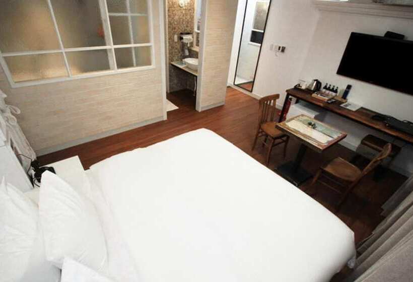 Hound Hotel Changwon Terminal