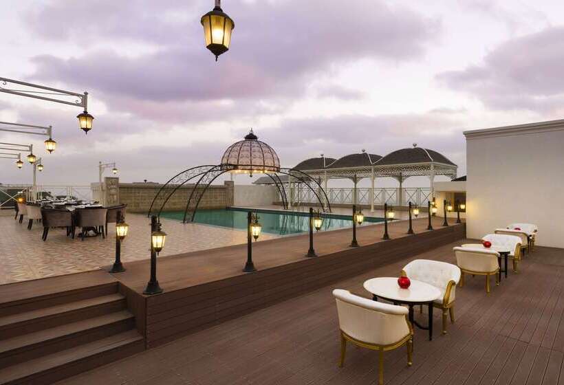 فندق Ramada Plaza By Wyndham Chandigarh Zirakpur