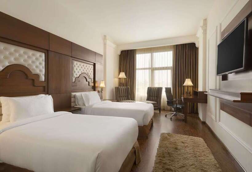 فندق Ramada Plaza By Wyndham Chandigarh Zirakpur