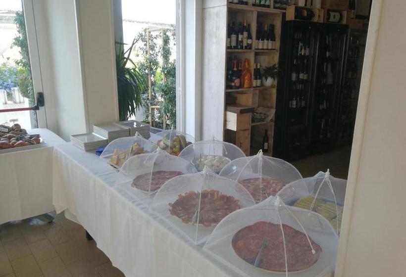 Отель Residence Talamone Il Poderino