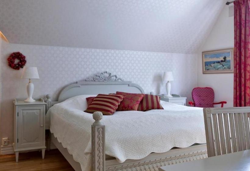 فندق Ringsjö Krog & Wärdshus