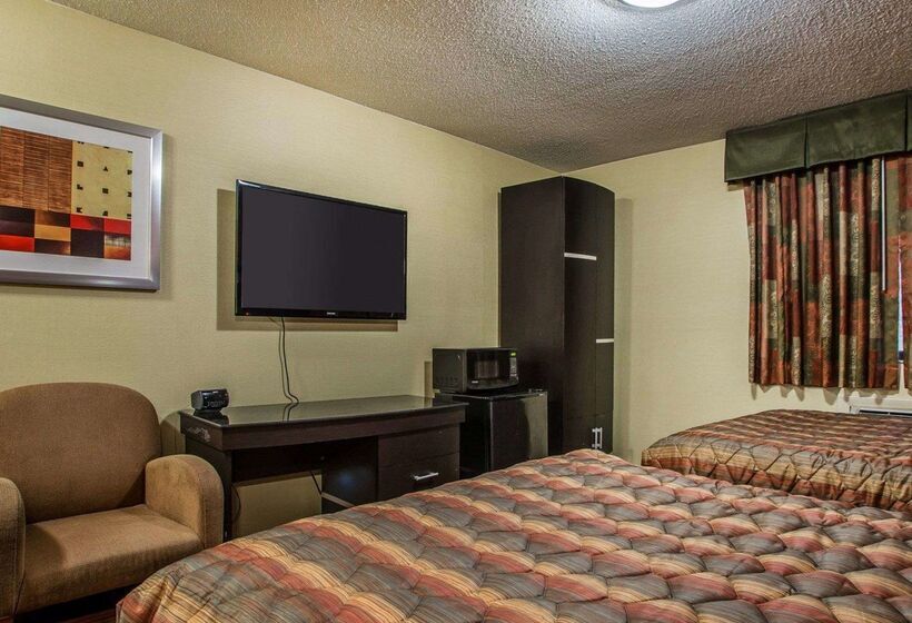 فندق Rodeway Inn