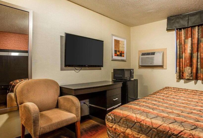 فندق Rodeway Inn