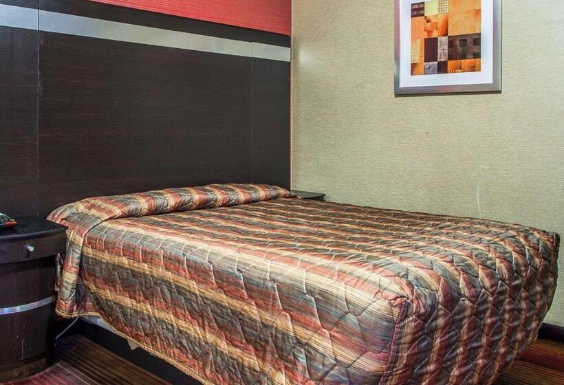 فندق Rodeway Inn