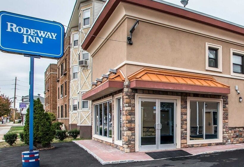 فندق Rodeway Inn